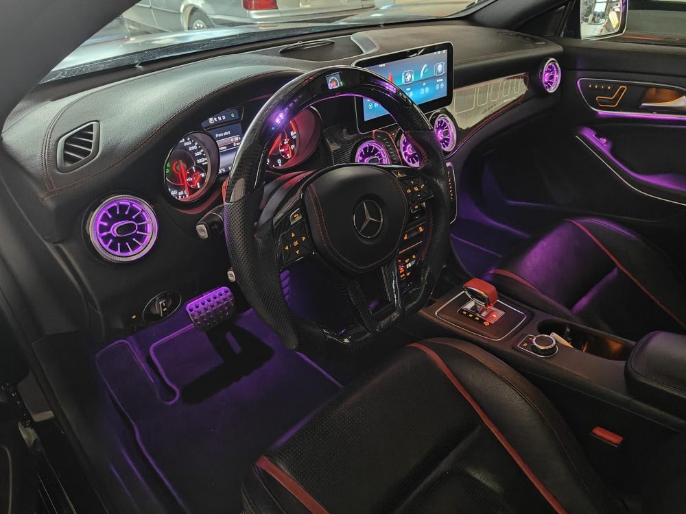 Mercedes-Benz CLA 45 AMG 19