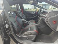 Mercedes-Benz CLA 45 AMG 17