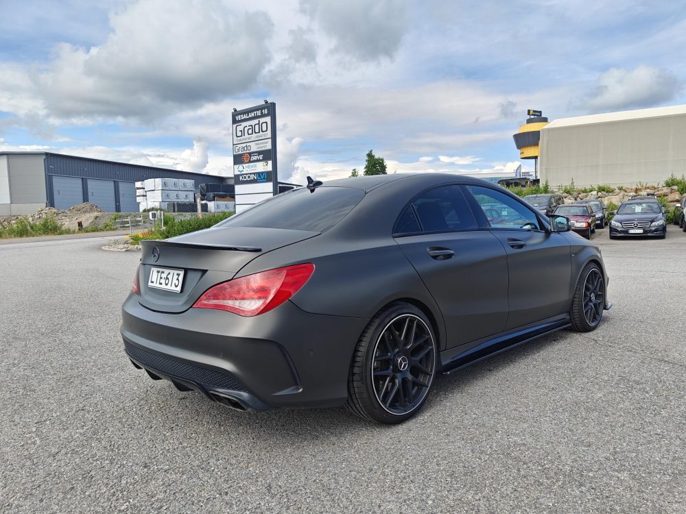Mercedes-Benz CLA 45 AMG 7