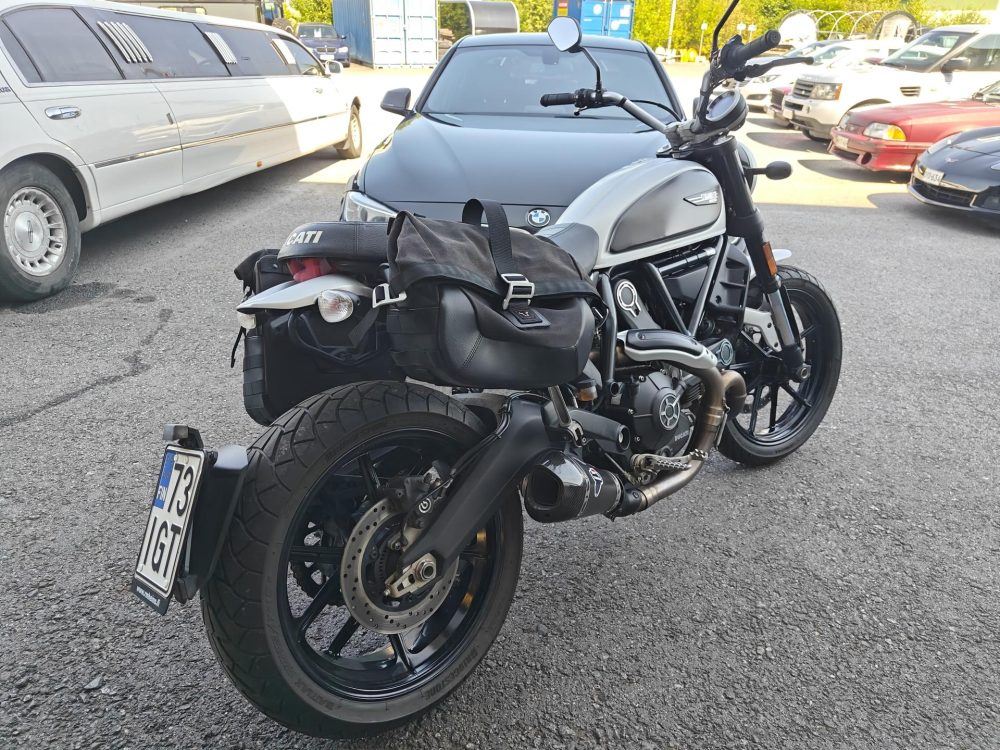 Ducati Scrambler 3
