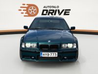 BMW 323 8