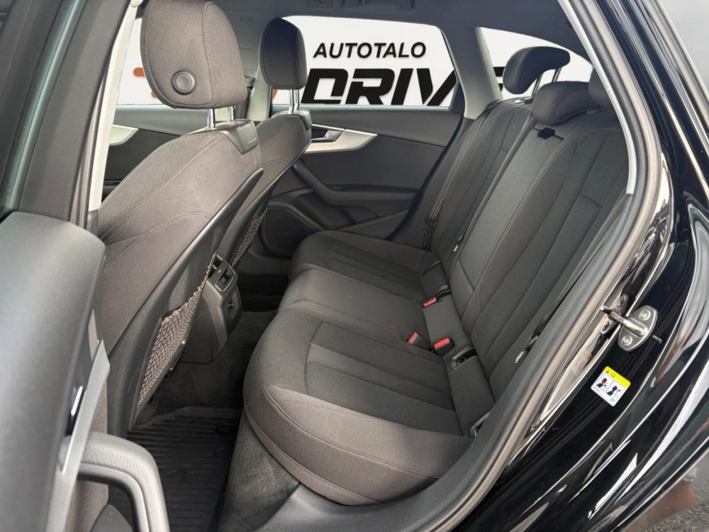 Audi A4 12