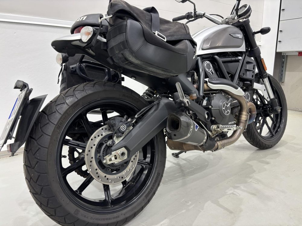 Ducati Scrambler 4