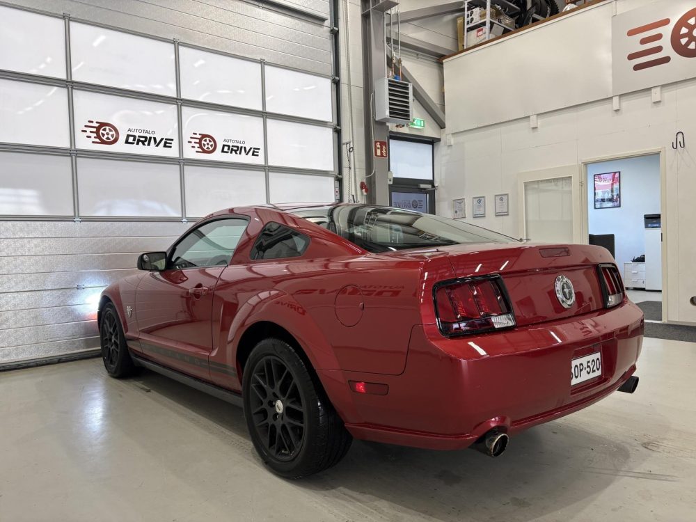 Ford Mustang 5