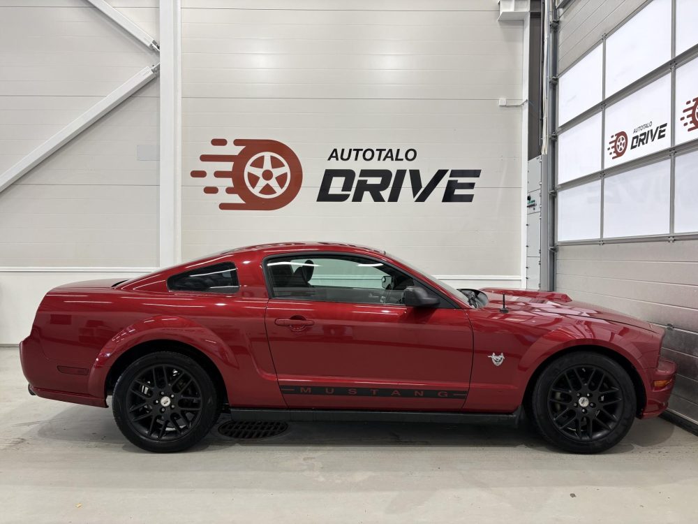 Ford Mustang 7