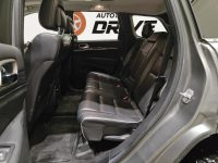 Jeep Grand Cherokee 19