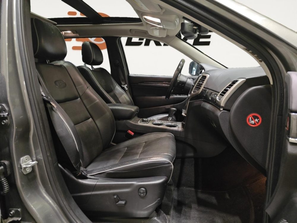 Jeep Grand Cherokee 16