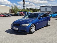 BMW 330 2