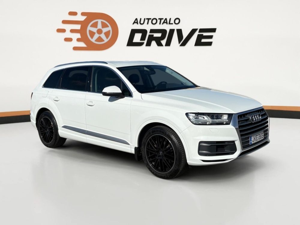 Audi Q7 8
