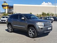 Jeep Grand Cherokee 9