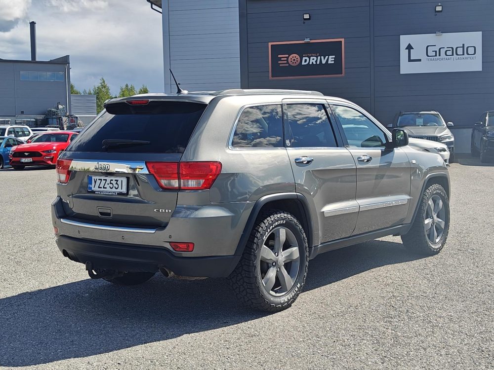 Jeep Grand Cherokee 6