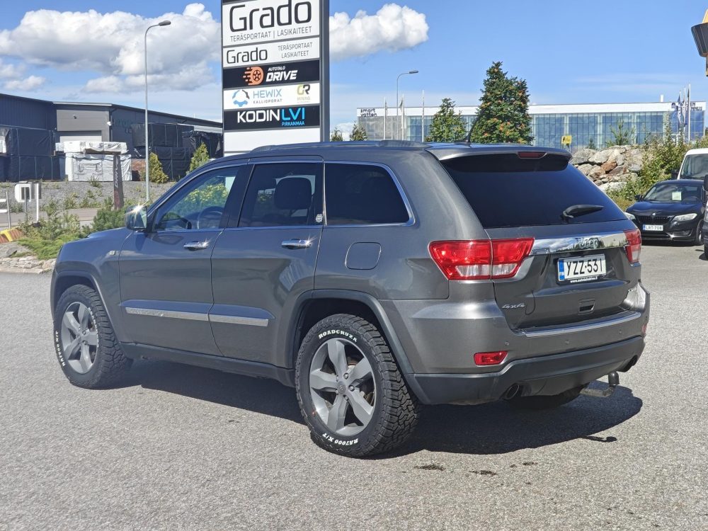 Jeep Grand Cherokee 4