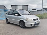 Opel Zafira 8