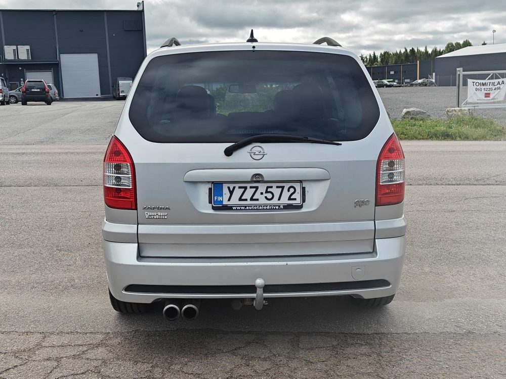 Opel Zafira 5
