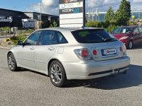 Lexus IS 4