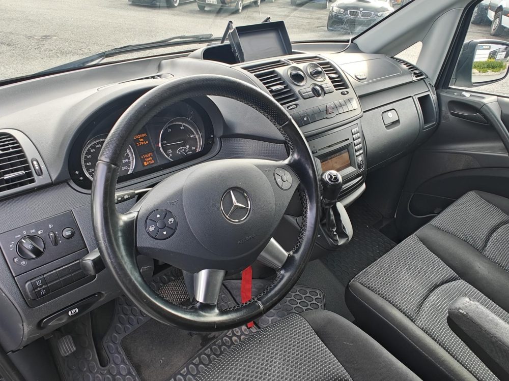 Mercedes-Benz Vito 13