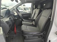 Mercedes-Benz Vito 14