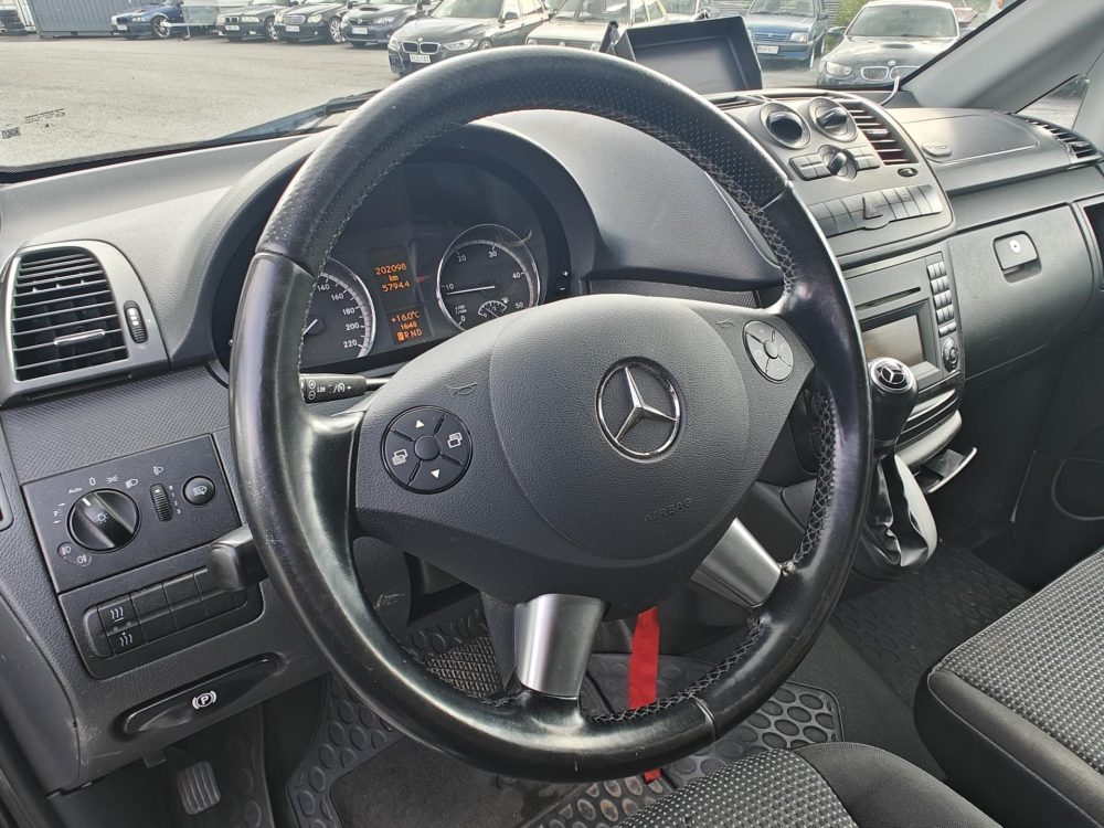 Mercedes-Benz Vito 16
