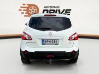 Nissan Qashqai+2 5