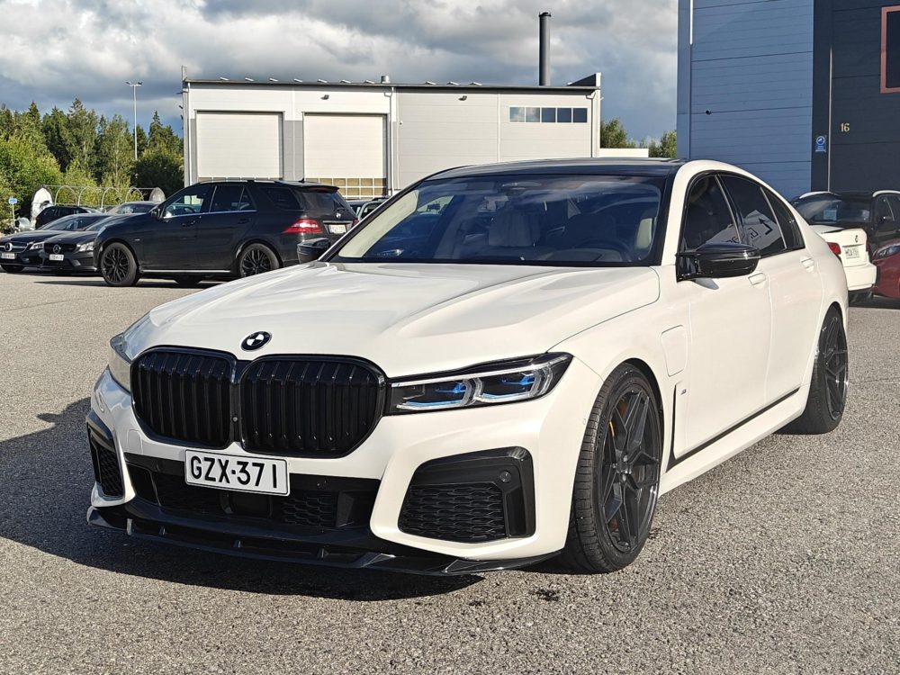 BMW 745 17