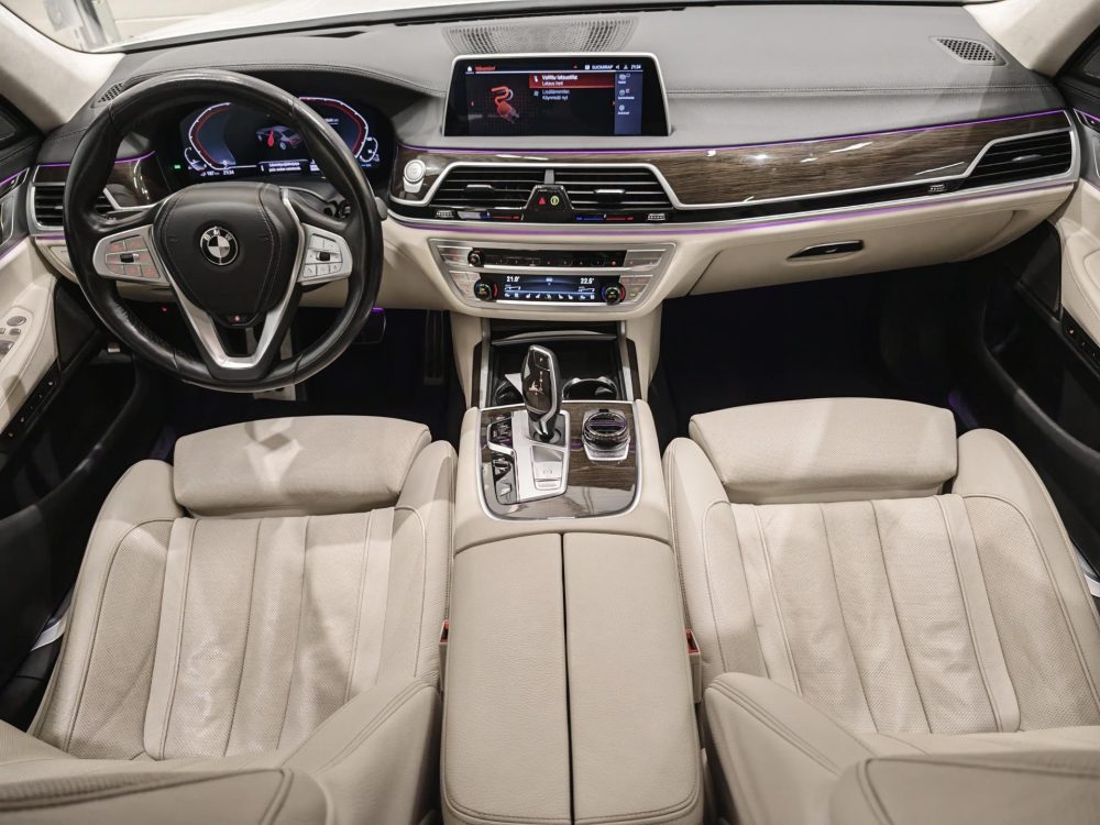 BMW 745 20