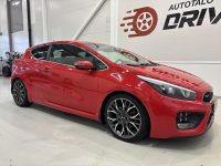 Kia ProCeed 8