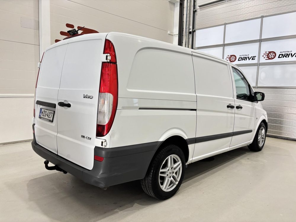 Mercedes-Benz Vito 4