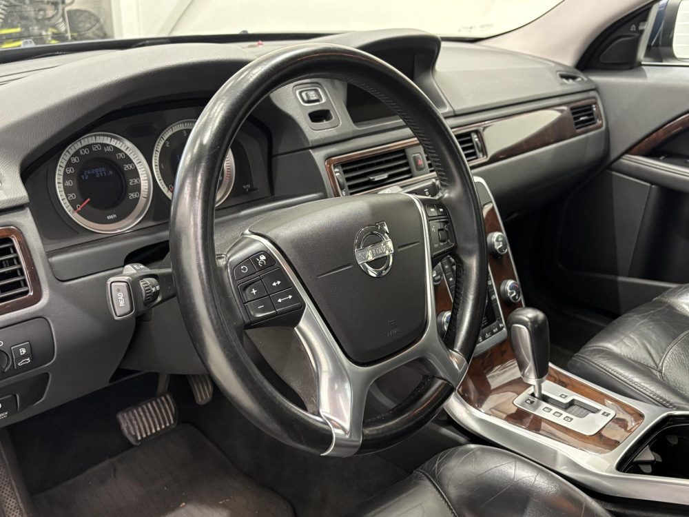 Volvo S80 13