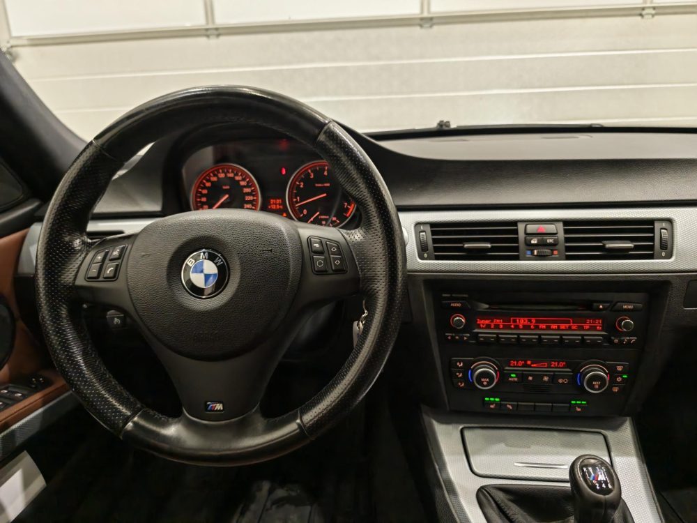 BMW 330 14