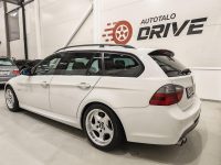 BMW 330 4