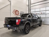 Nissan Titan 6