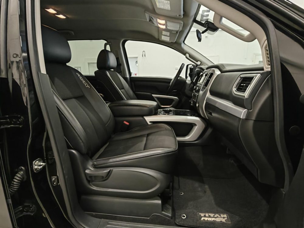 Nissan Titan 14