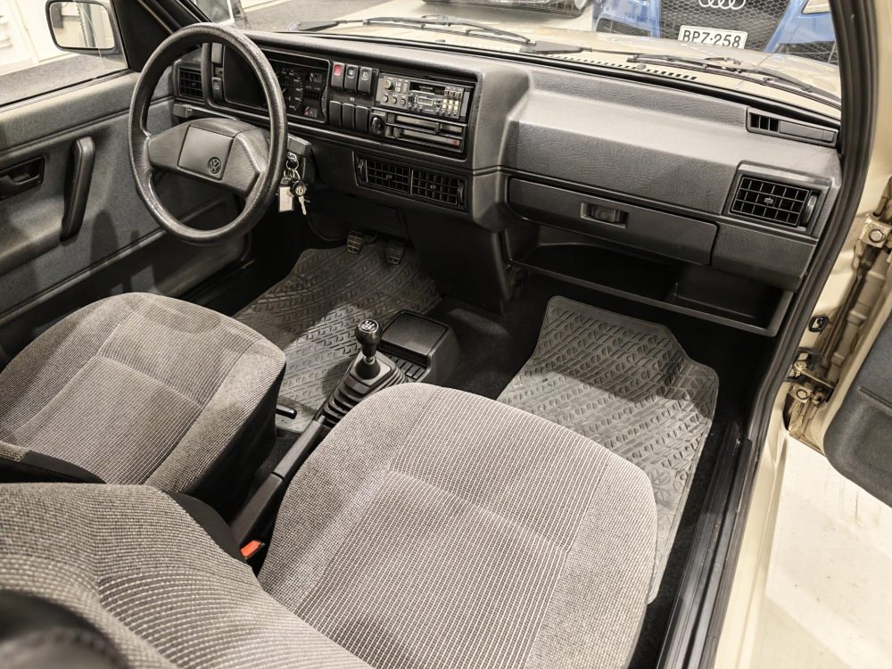 Volkswagen Golf 10