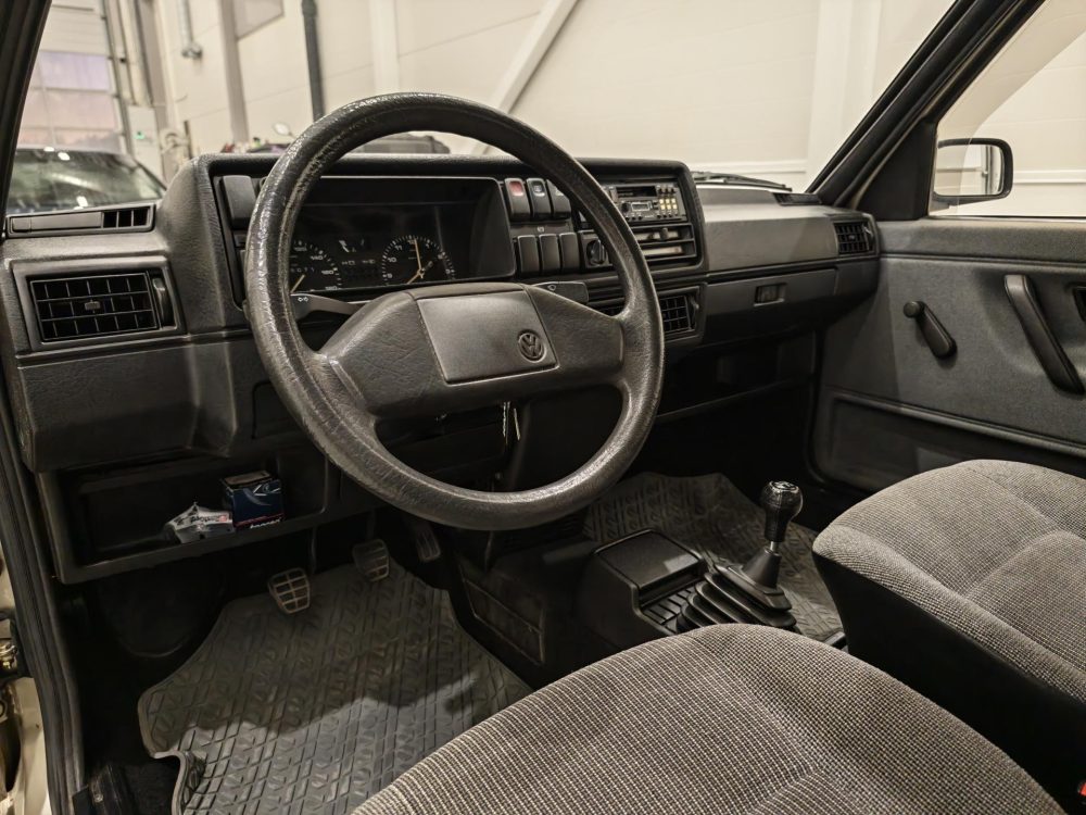 Volkswagen Golf 9