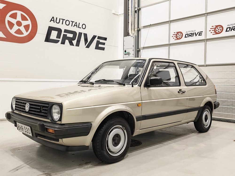 Volkswagen Golf 2