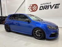 Volkswagen Golf 11