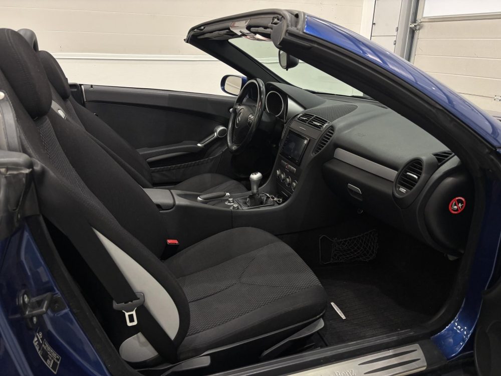 Mercedes-Benz SLK 13