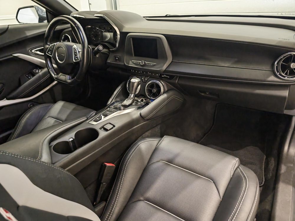 Chevrolet Camaro 17
