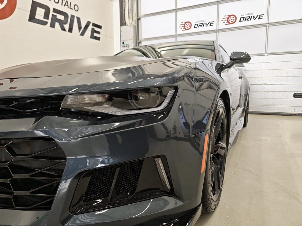 Chevrolet Camaro 11