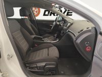 Opel Insignia 11