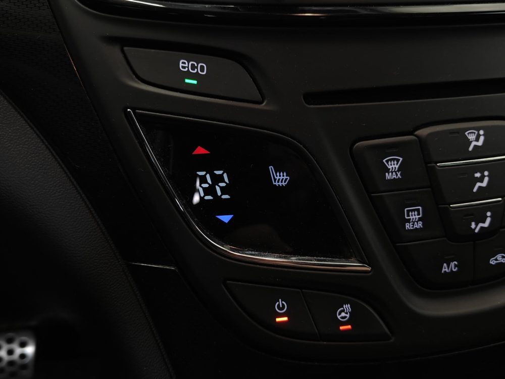 Opel Insignia 16