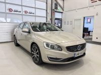 Volvo V60 5