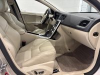 Volvo V60 8