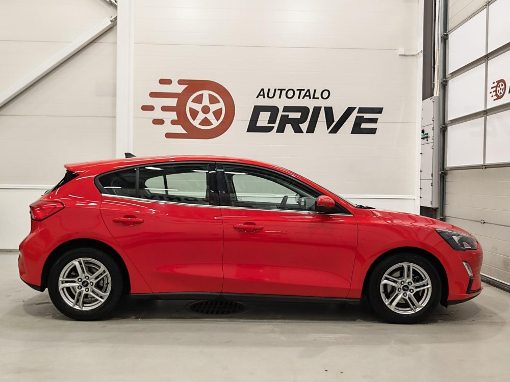 Ford Focus 8
