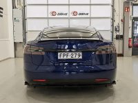 Tesla Model S 5