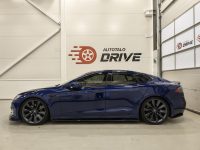 Tesla Model S 3