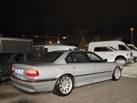 BMW 750 23