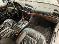 BMW 750 17
