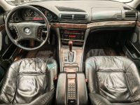 BMW 750 15