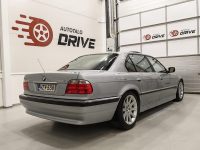 BMW 750 6
